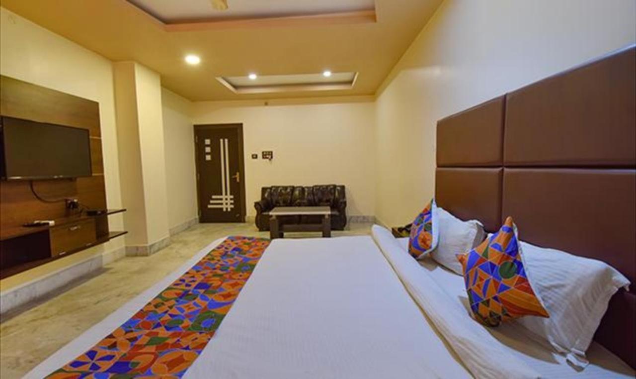 Fabhotel Rr Suites Guwahati Eksteriør bilde