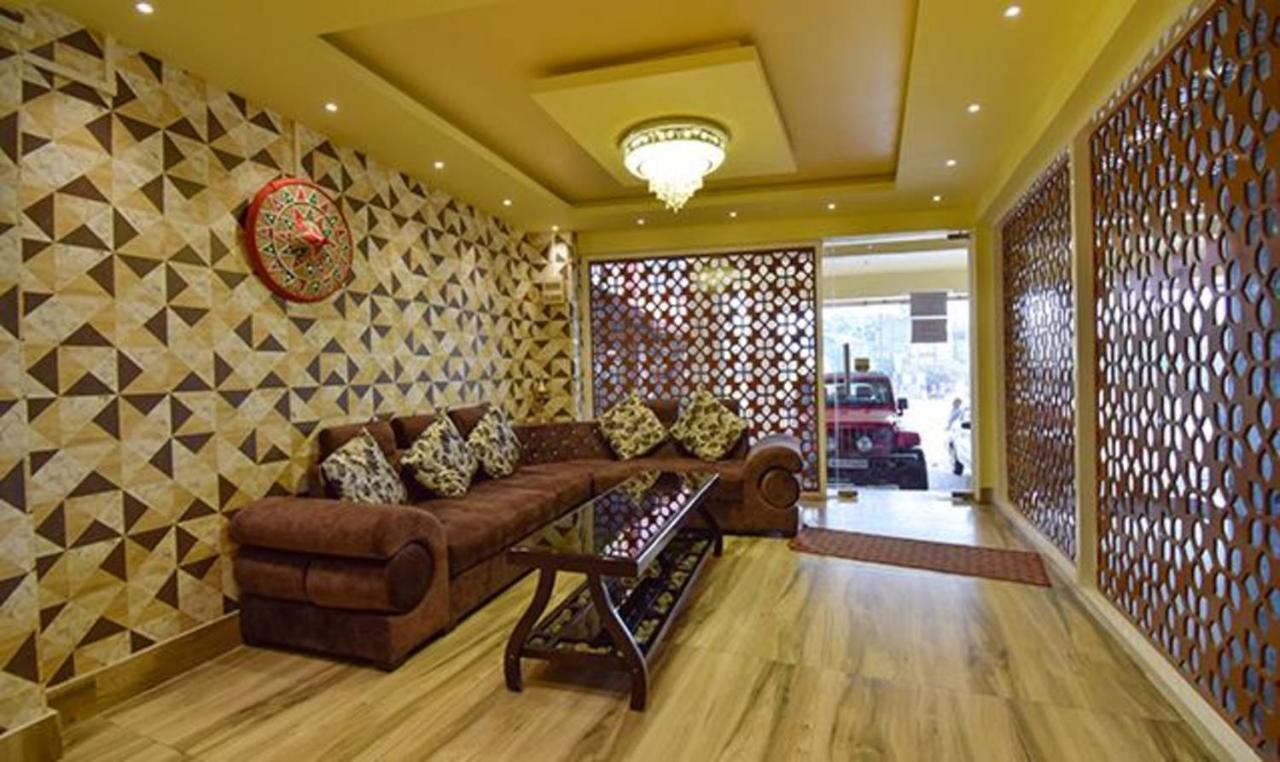 Fabhotel Rr Suites Guwahati Eksteriør bilde